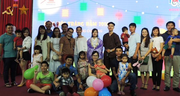 Tổ chức đêm hội trăng rằm năm 2016