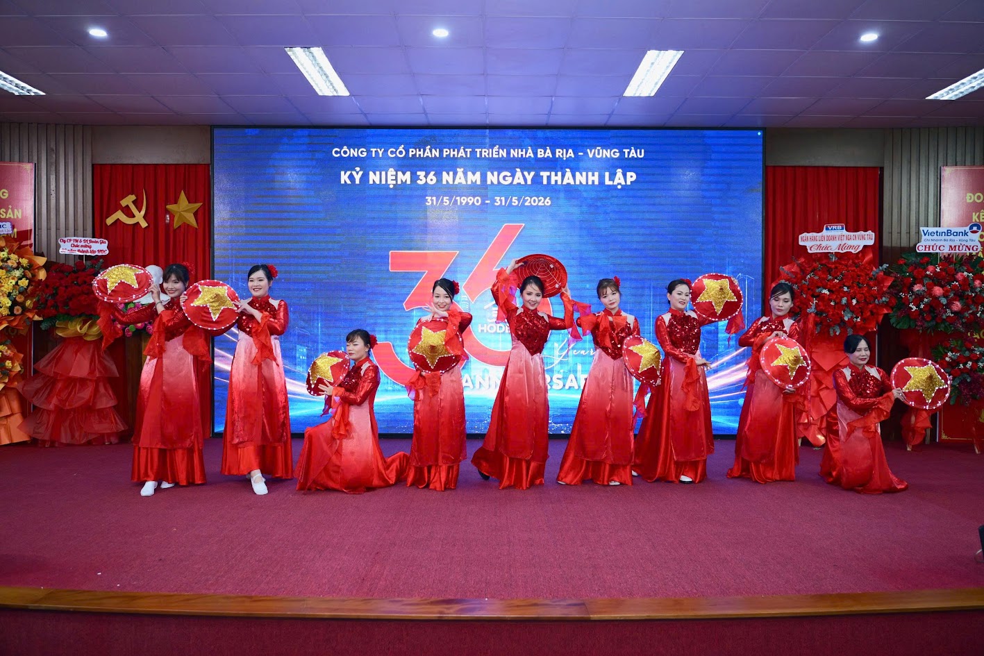 Hội diễn văn nghệ quần chúng kỷ niệm 120 năm ngày sinh Chủ tịch Hồ Chí Minh và Đại hội Đảng bộ khối doanh nghiệp của Công ty