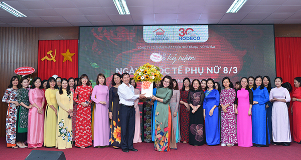 Lễ kỷ niệm ngày quốc tế phụ nữ 8/3