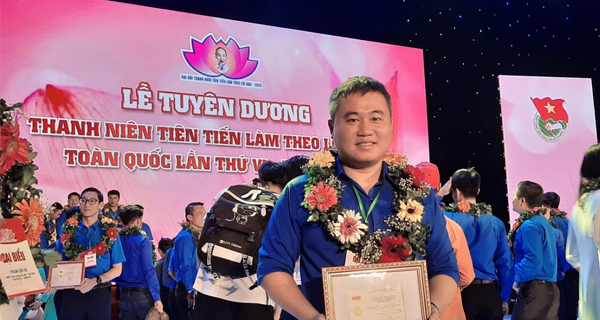 Đ/c Đoàn Hữu Hà Vinh – Phó Tổng Giám đốc, Bí thư Đoàn cơ sở HODECO tham dự Đại hội Thanh niên tiên tiến làm theo lời Bác toàn quốc lần thứ VI