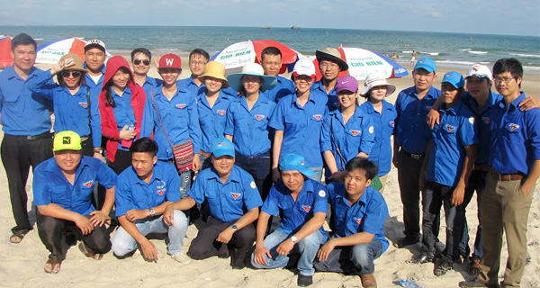 Đoàn viên thanh niên HODECO ra quân chiến dịch “Hành động vì môi trường”