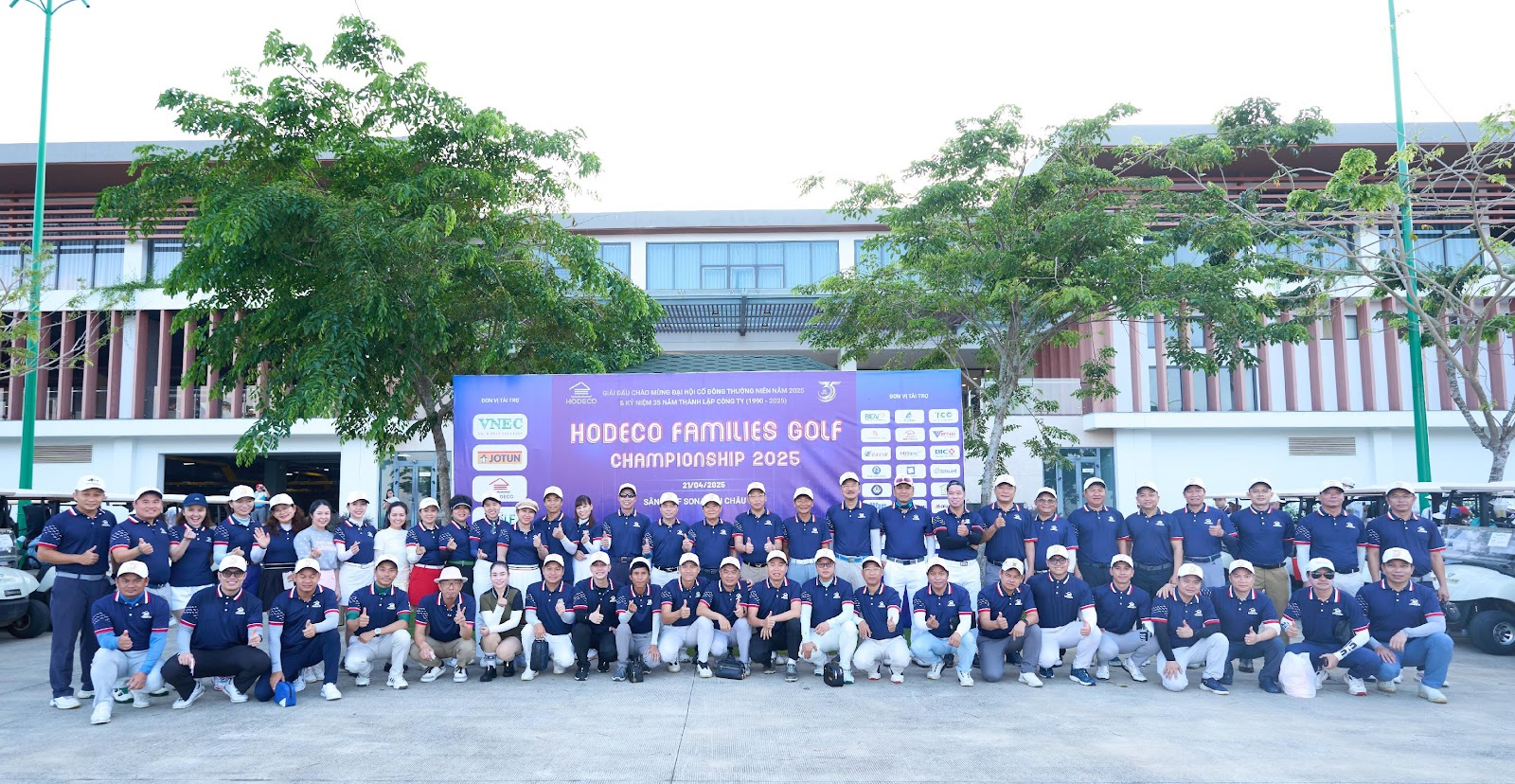 Gần 120 golfers tham dự HODECO Families Golf Championship 2025
